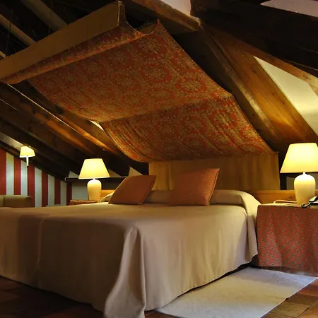 El De La 3* פדרסה